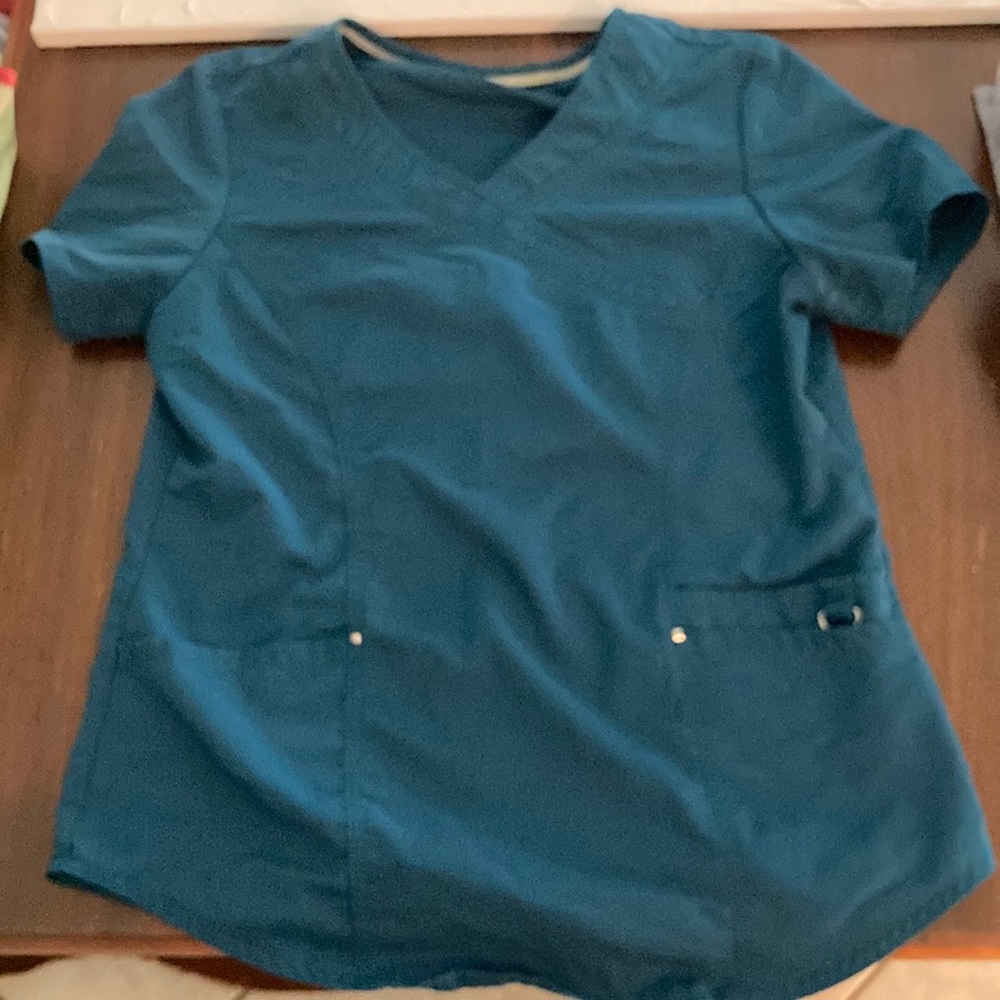 Scrubstar top